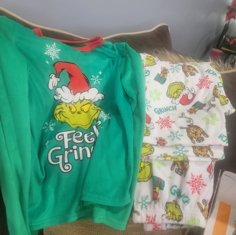 Grinch Kids Pajamas Set - Green and White